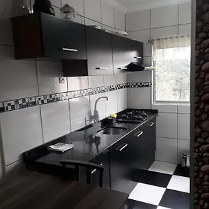 Apto 2 No Residencial Saguaçu Apartamento
